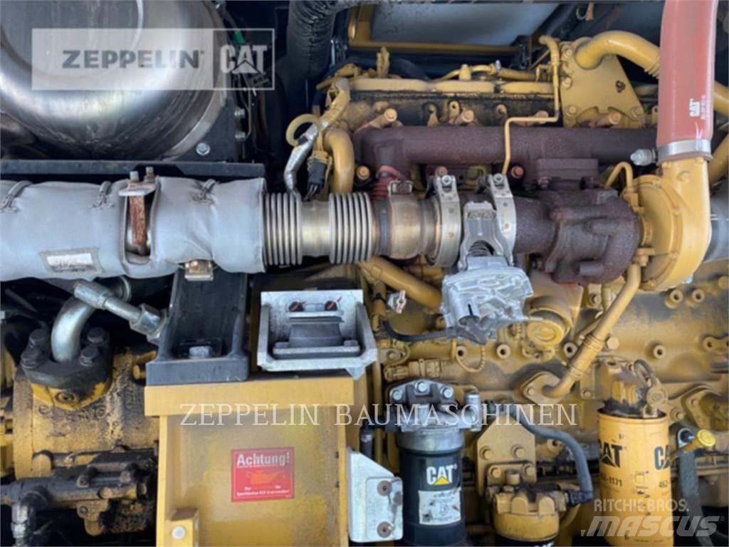 CAT MH3026-06C Demolačné rýpadlá