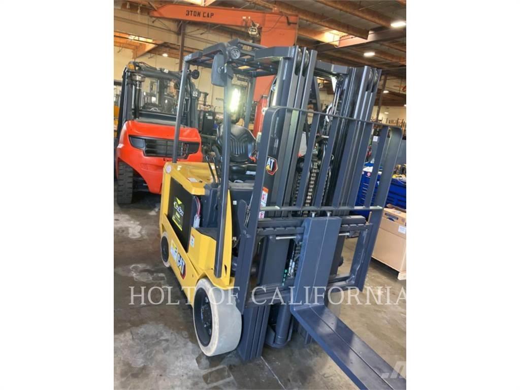 CAT MITSUBISHI EC30N3 Akumulátorové vozíky