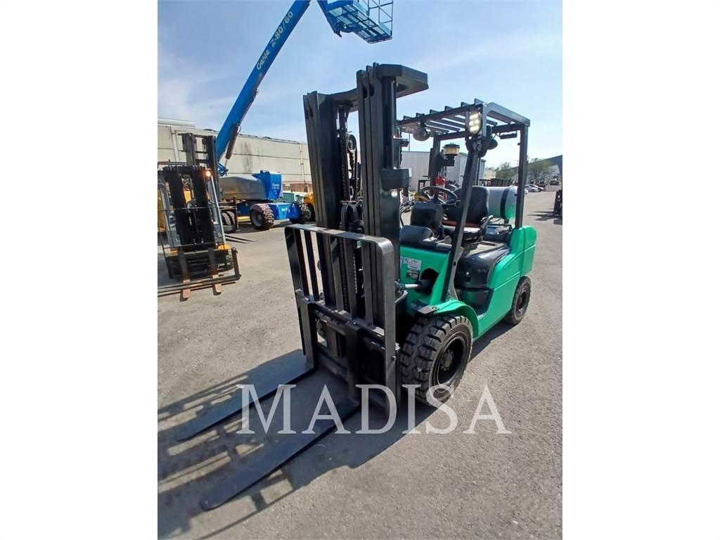 CAT MITSUBISHI FG30N-LP Iné