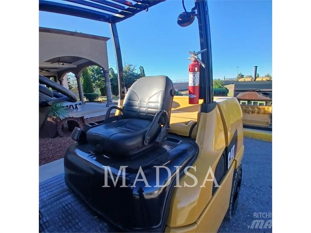 CAT MITSUBISHI PD11000 Dieselové vozíky
