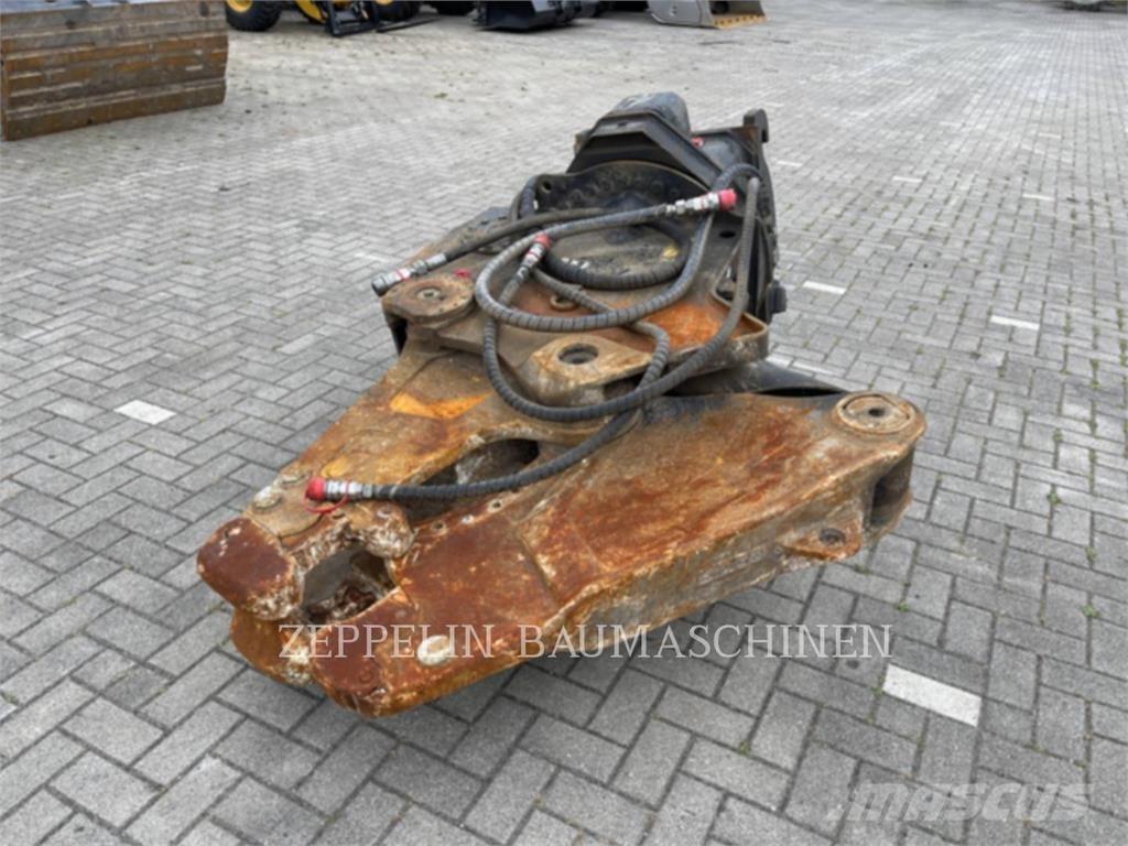 CAT MP318 Drviče