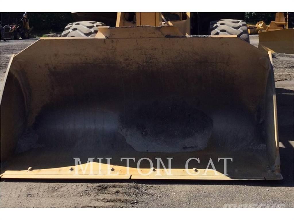 CAT PIN-ON 950 BUCKET Lopaty