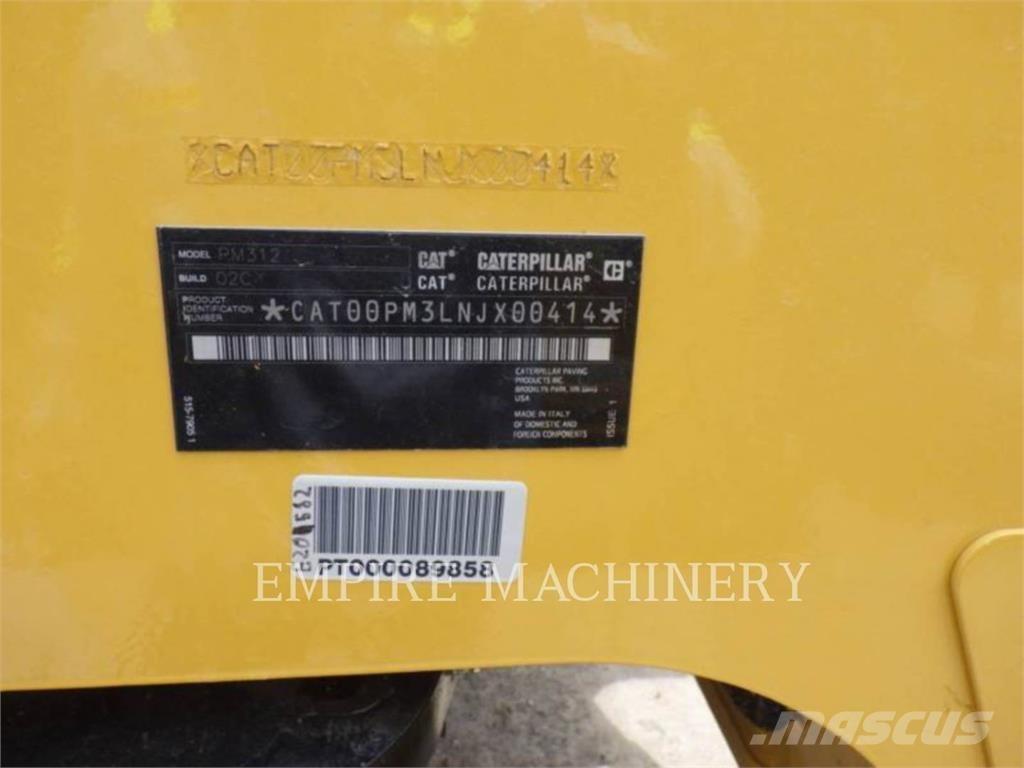 CAT PM312-02 Finišéry