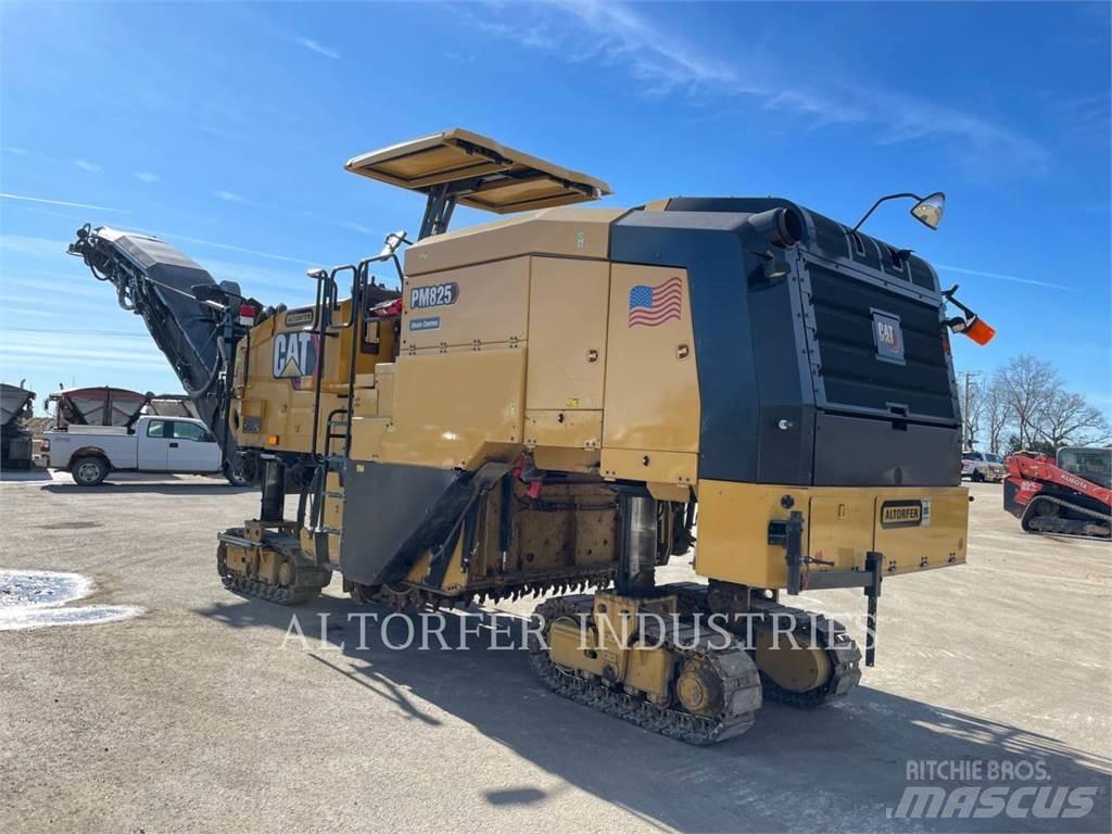 CAT PM825 Recykléry za studena