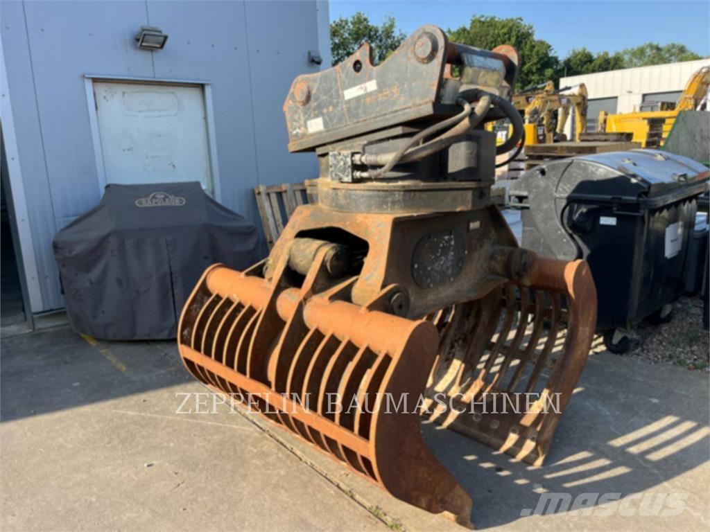 CAT PRIMÄRPRODUKTE KOMP. Drapáky