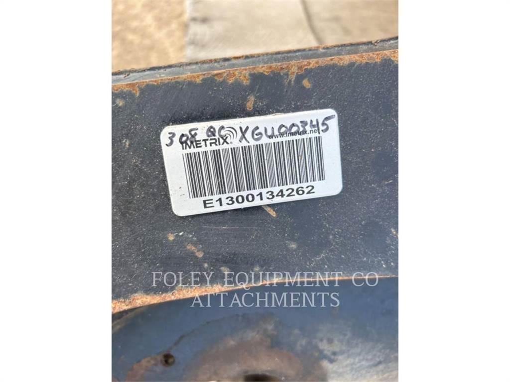 CAT QC308 Pásové rýpadlá