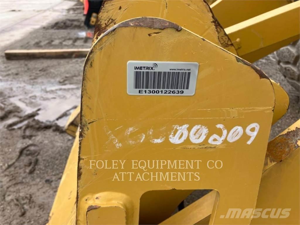CAT QC938FXD Kolesové nakladače