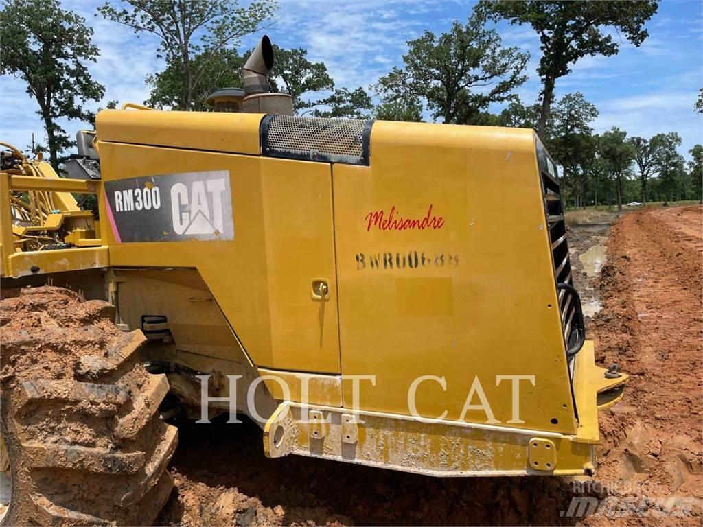 CAT RM300 Recyklovače asfaltu