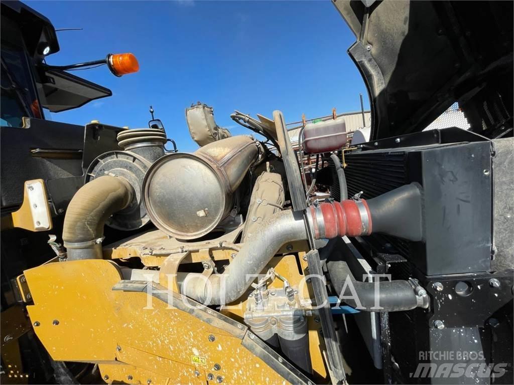 CAT RM400 Recyklovače asfaltu