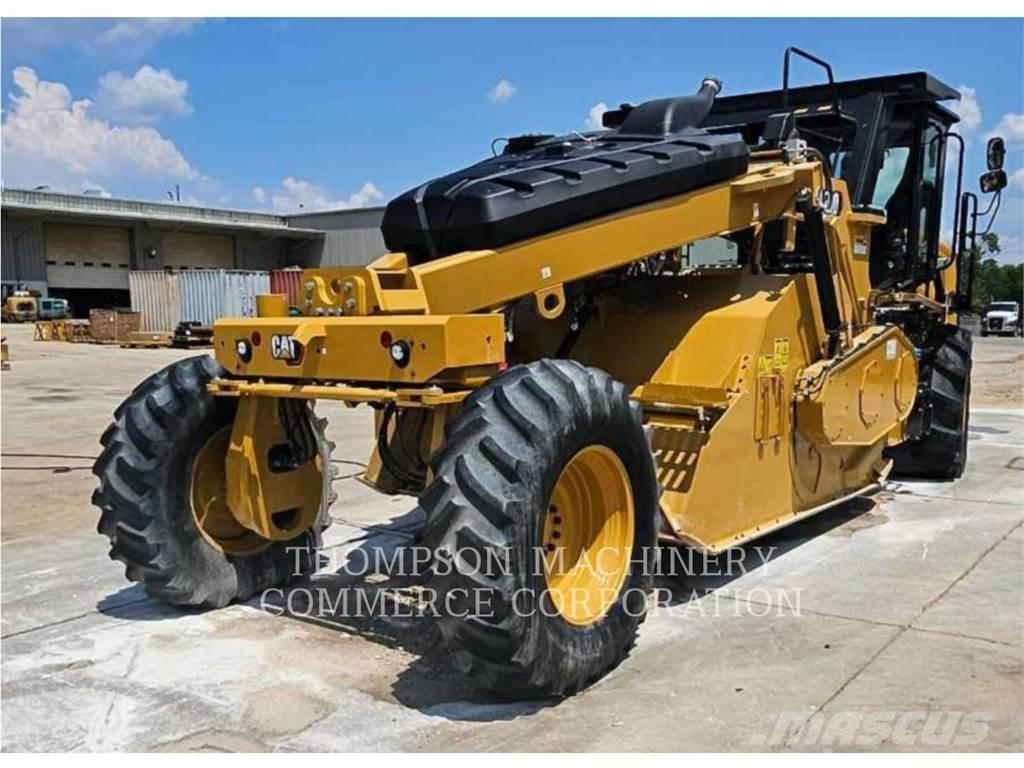 CAT RM400 Recyklovače asfaltu