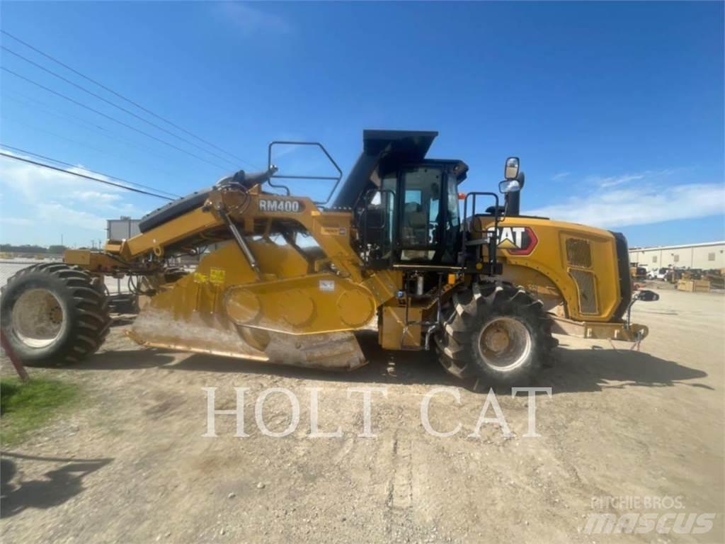 CAT RM400 CAB Recyklovače asfaltu