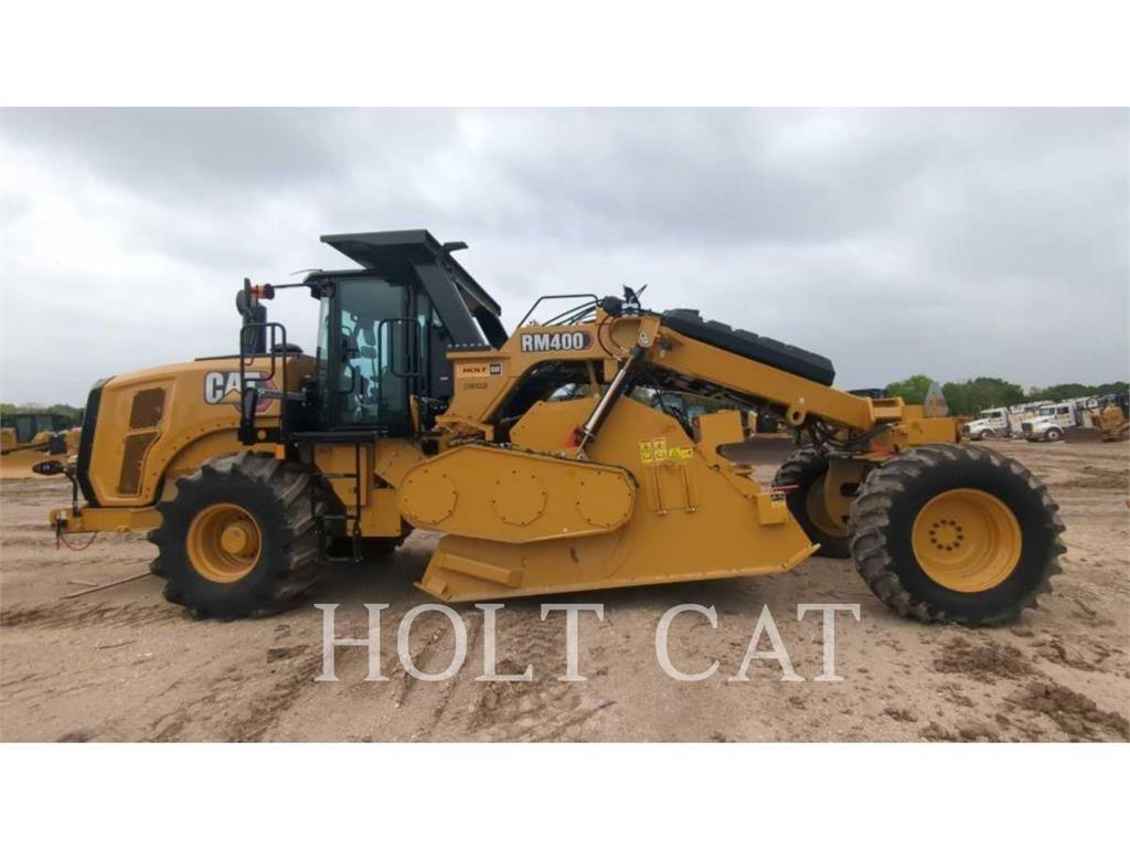 CAT RM400 CAB Recyklovače asfaltu