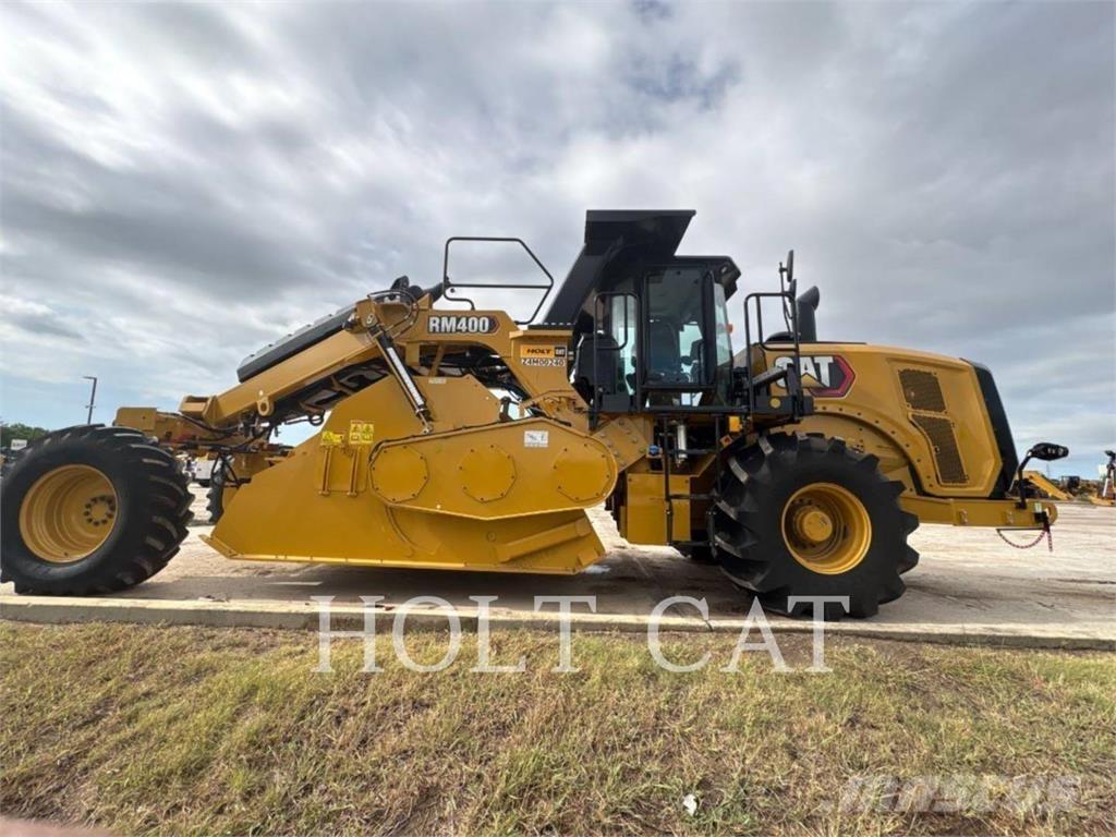 CAT RM400 CAB Recyklovače asfaltu