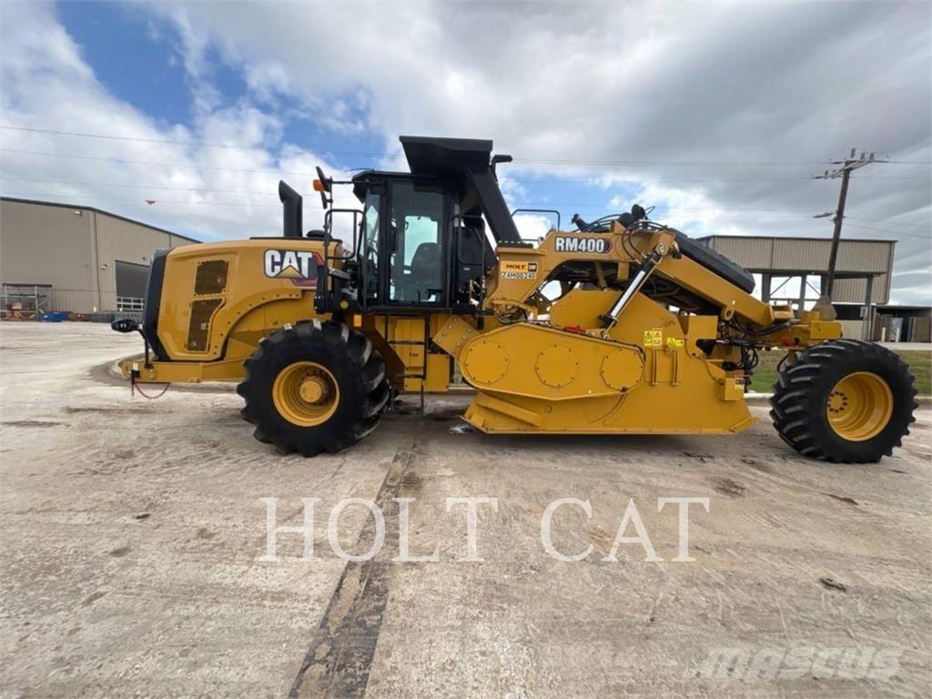 CAT RM400 CAB Recyklovače asfaltu
