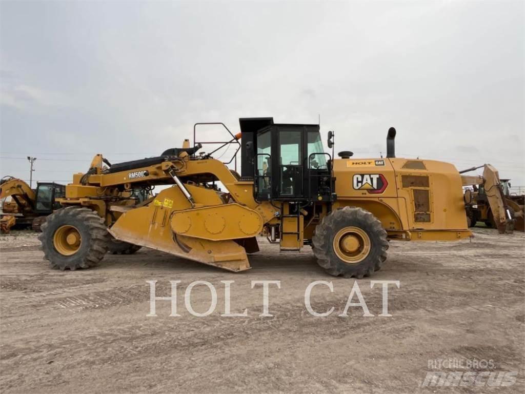 CAT RM500B CAB Recyklovače asfaltu