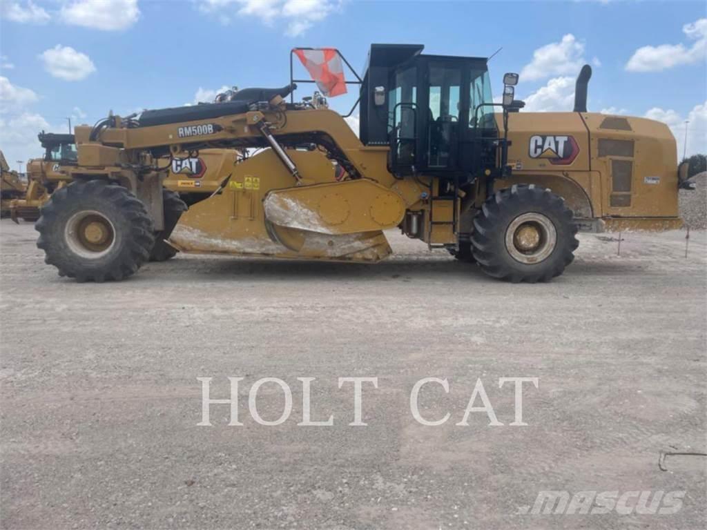 CAT RM500B CAB Recyklovače asfaltu