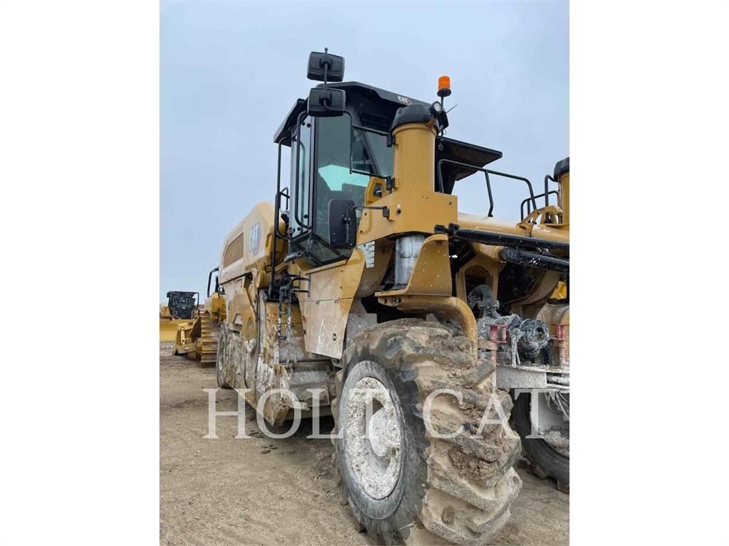 CAT RM600 CAB Recyklovače asfaltu