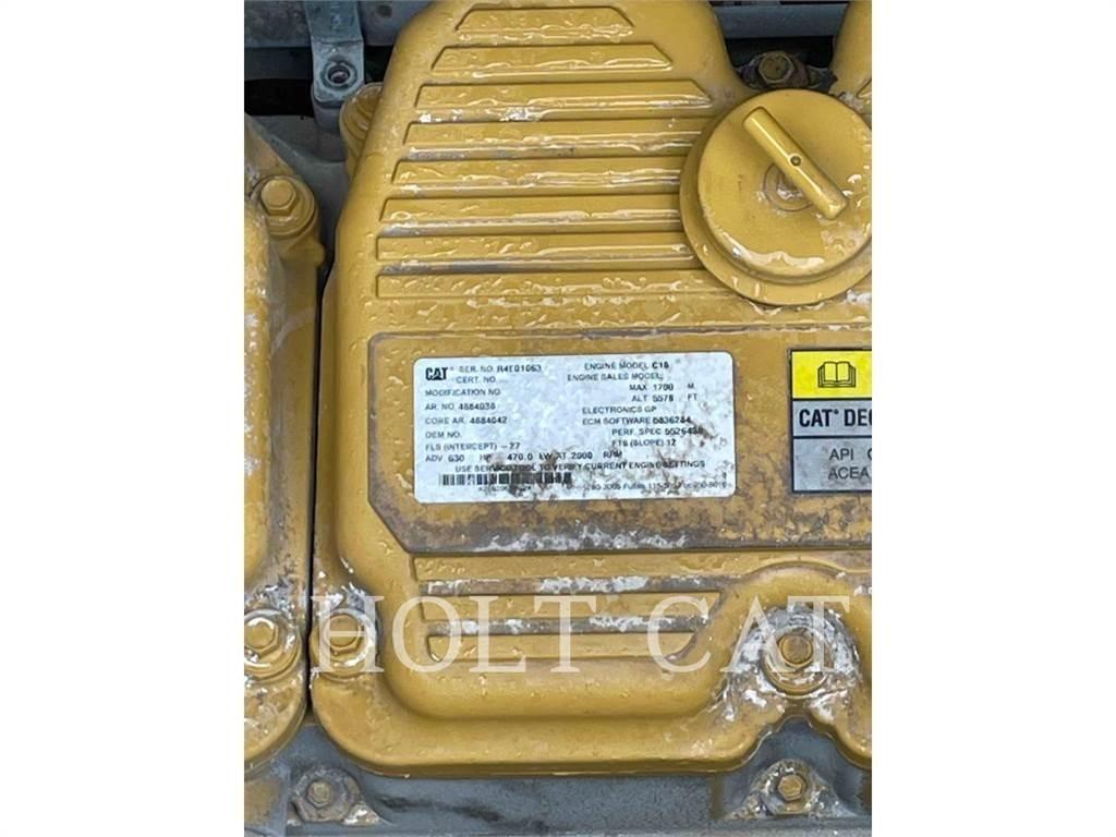 CAT RM600 CAB Recyklovače asfaltu