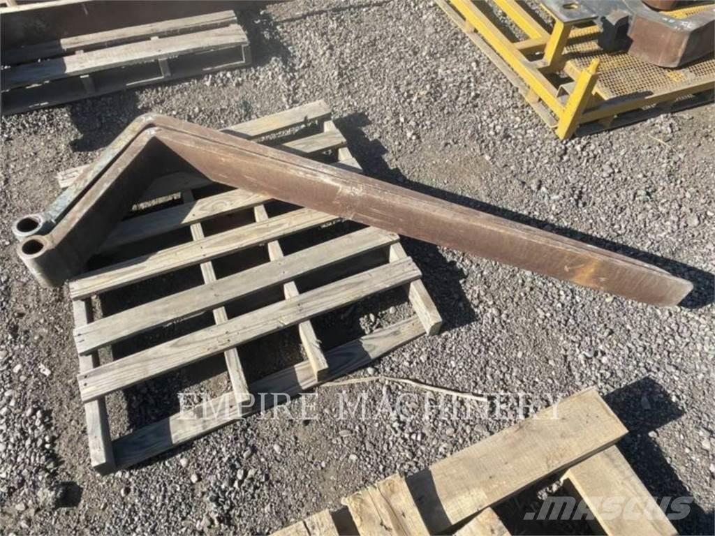 CAT TH TNS72 Vidlica