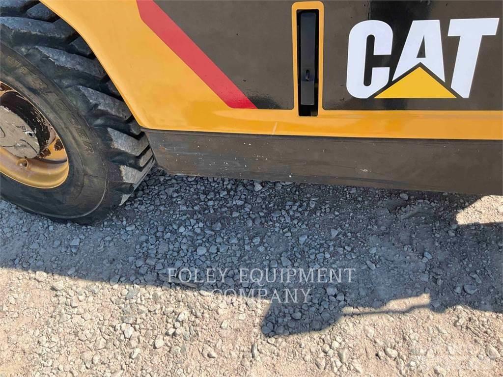 CAT TH255C Skrejpre