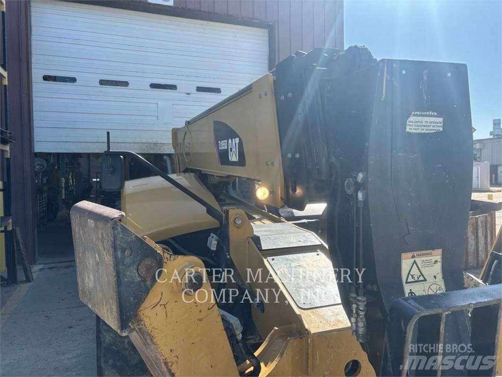 CAT TL1055 D Teleskopické manipulátory