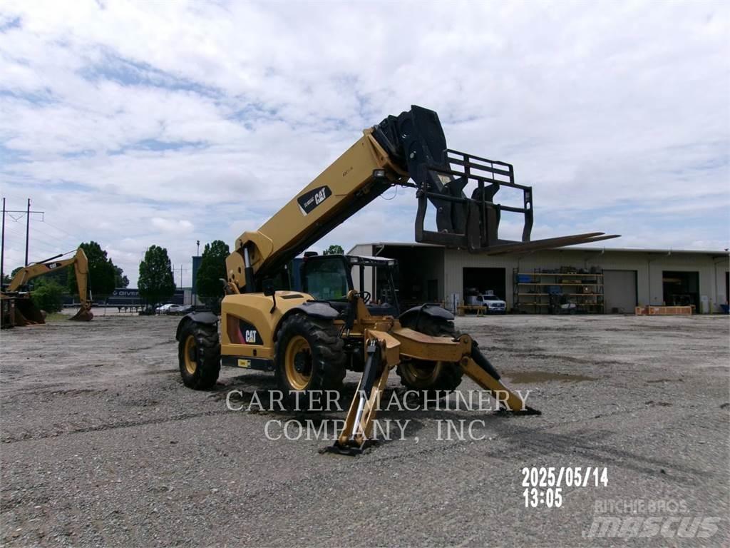 CAT TL1055C CY Teleskopické manipulátory