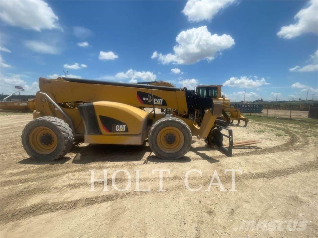 CAT TL1055D Teleskopické manipulátory