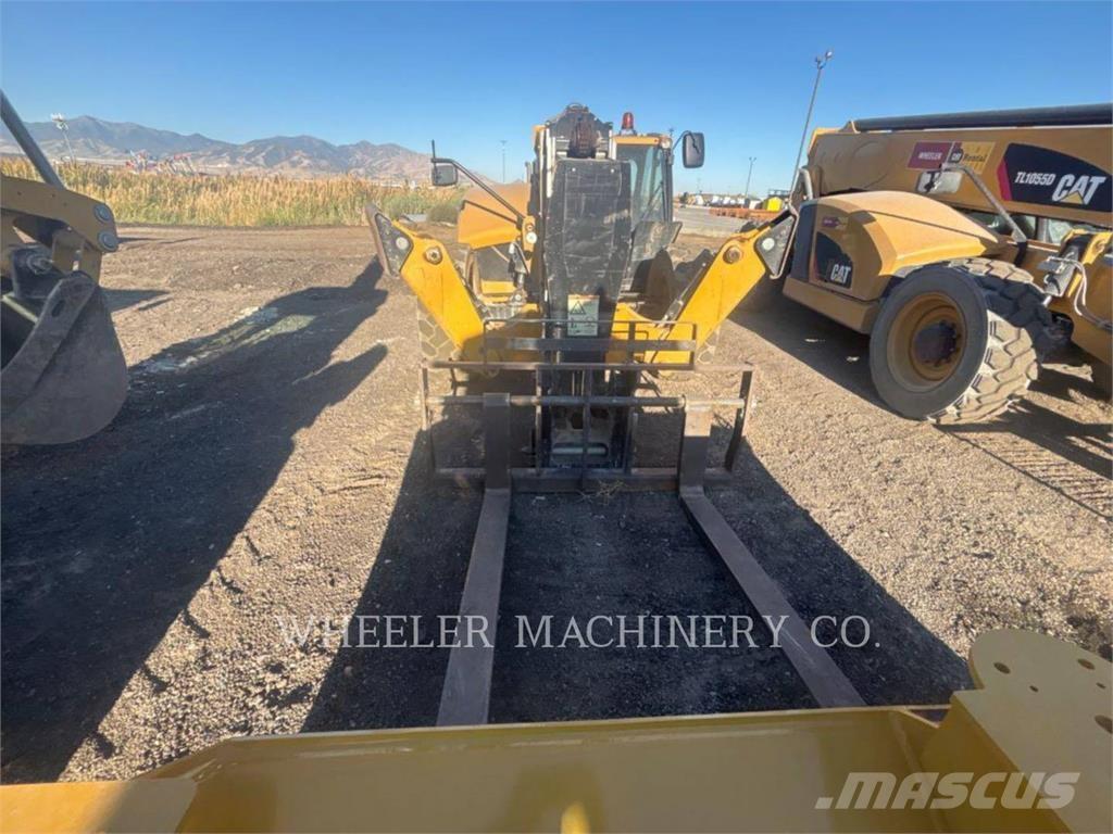 CAT TL1055D CB Teleskopické manipulátory