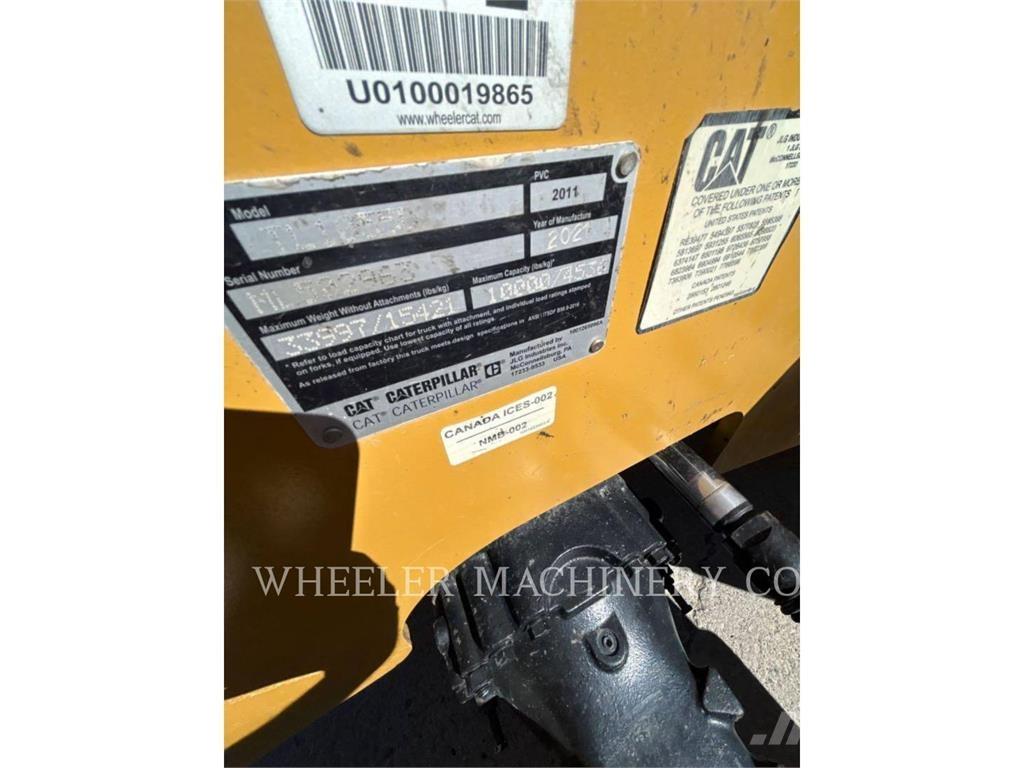 CAT TL1055D CB Teleskopické manipulátory