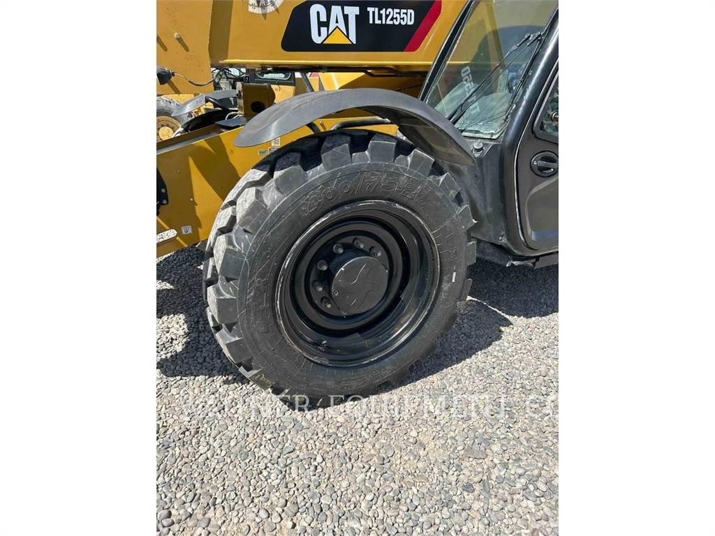 CAT TL1255D Teleskopické manipulátory