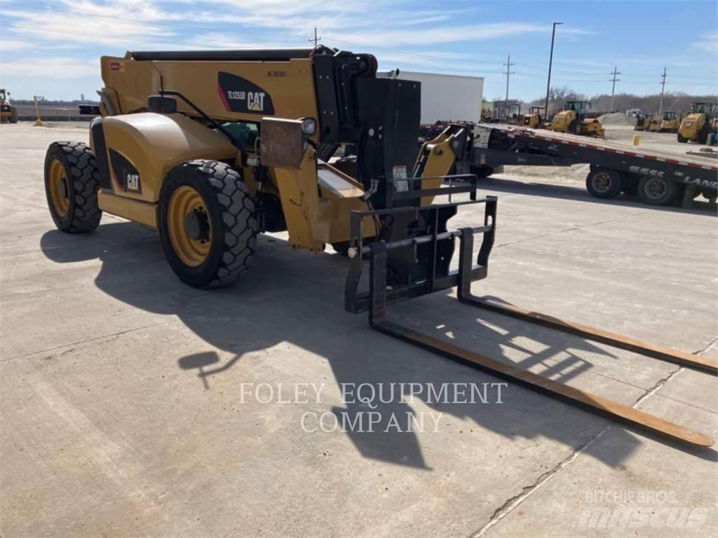CAT TL1255DC Teleskopické manipulátory