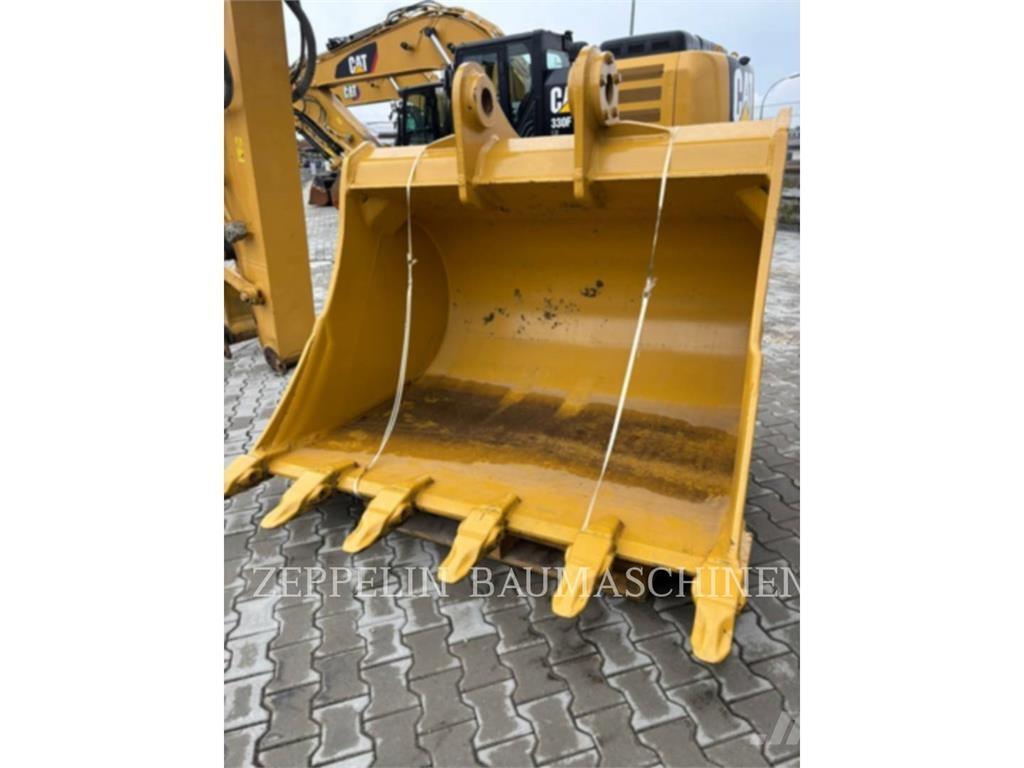 CAT TL2000 Lopaty