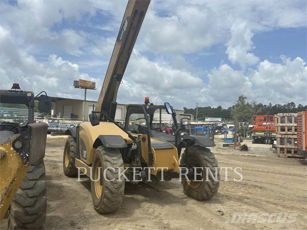 CAT TL642D Teleskopické manipulátory