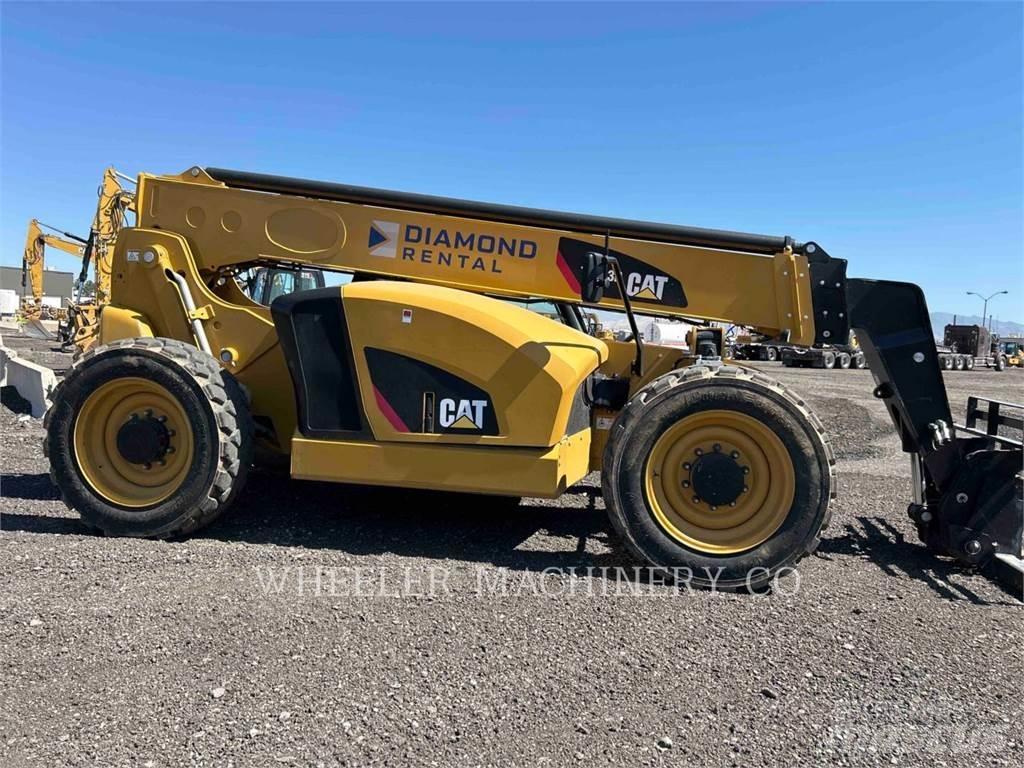 CAT TL943D CB Teleskopické manipulátory