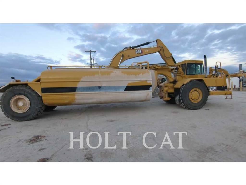 CAT W00 613C Cisternové nákladné vozidlá