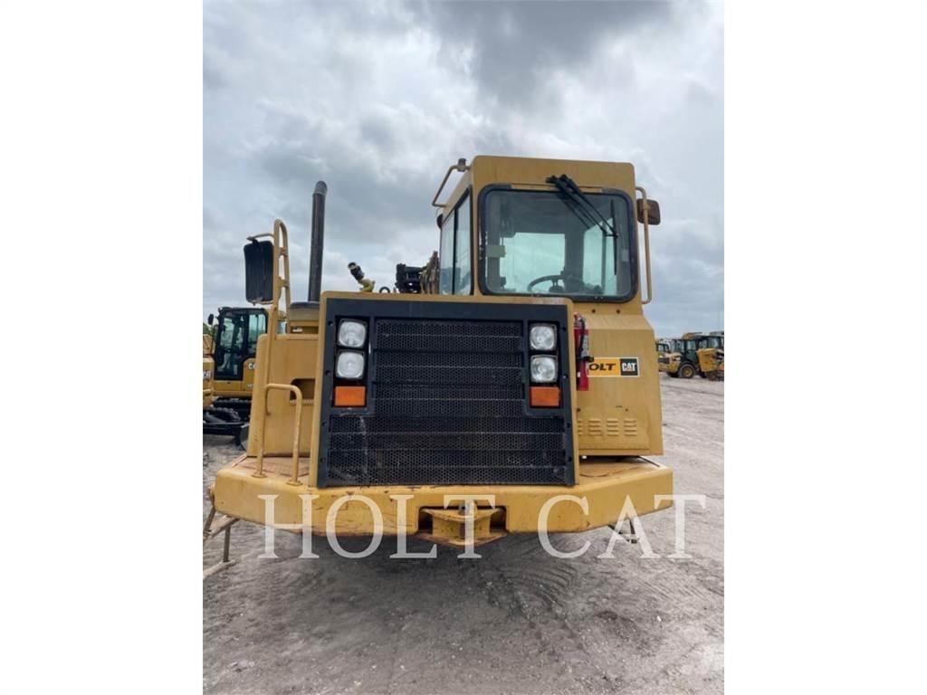 CAT W00 613C Skrejpre