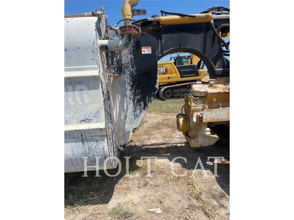 CAT W00 613C Skrejpre