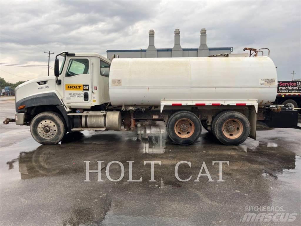 CAT WATER 4000 Cisternové nákladné vozidlá