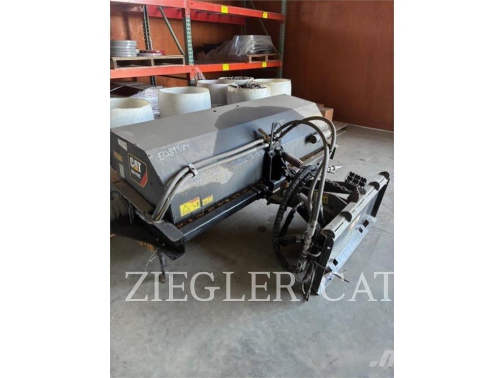 CAT WT-SSL Šmykom riadené nakladače