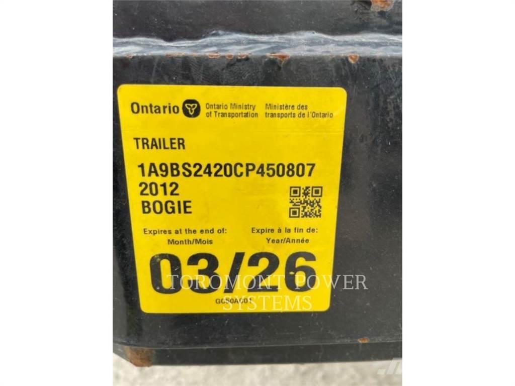 CAT XQ350 - 480-600 Ostatné generátory