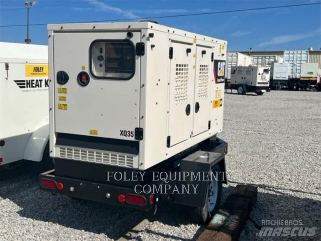 CAT XQ35KVA Ostatné generátory