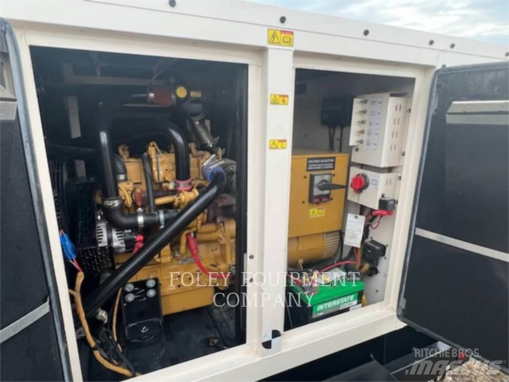 CAT XQ35KVA Ostatné generátory