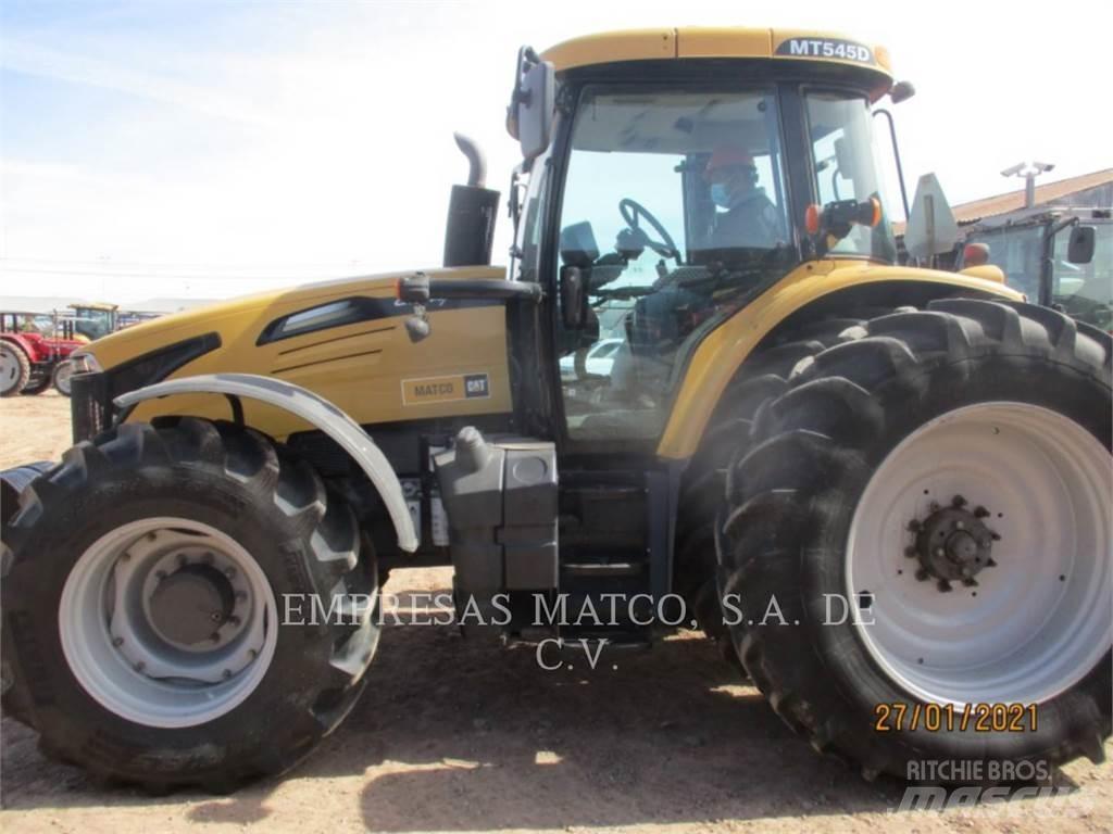 Challenger MT545D 4WD Traktory