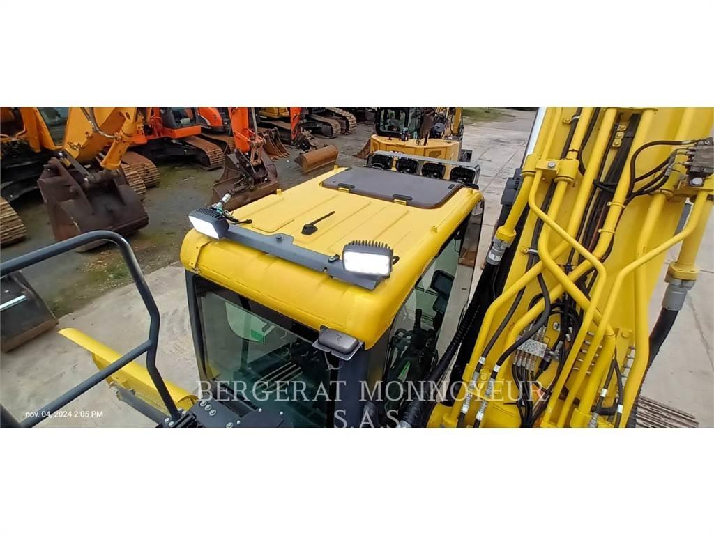 Doosan DX300 Pásové rýpadlá