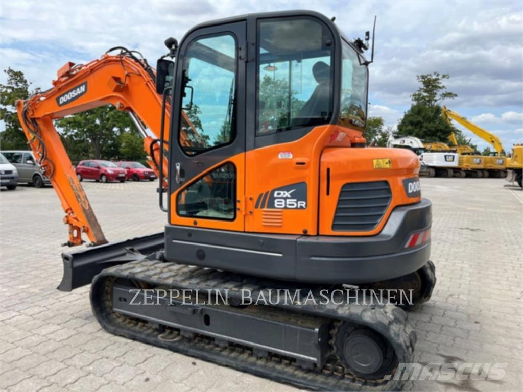 Doosan DX85R-3 Pásové rýpadlá