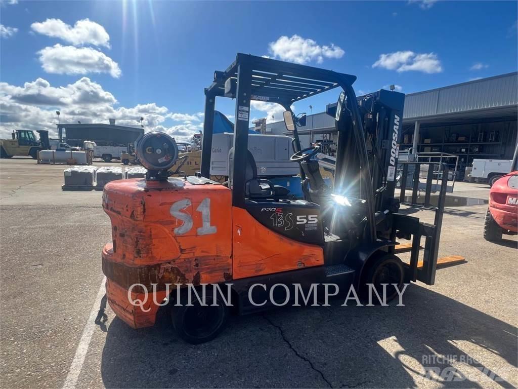 Doosan GC55C-5 Iné