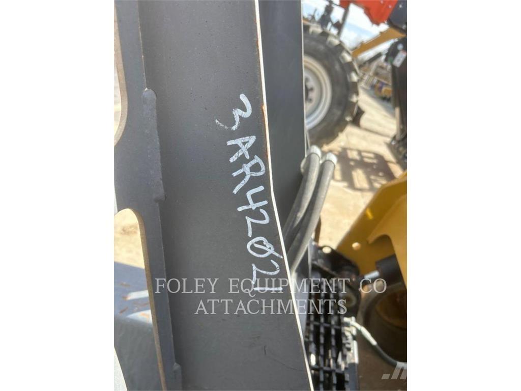 Dymax TSASS38DHF Šmykom riadené nakladače