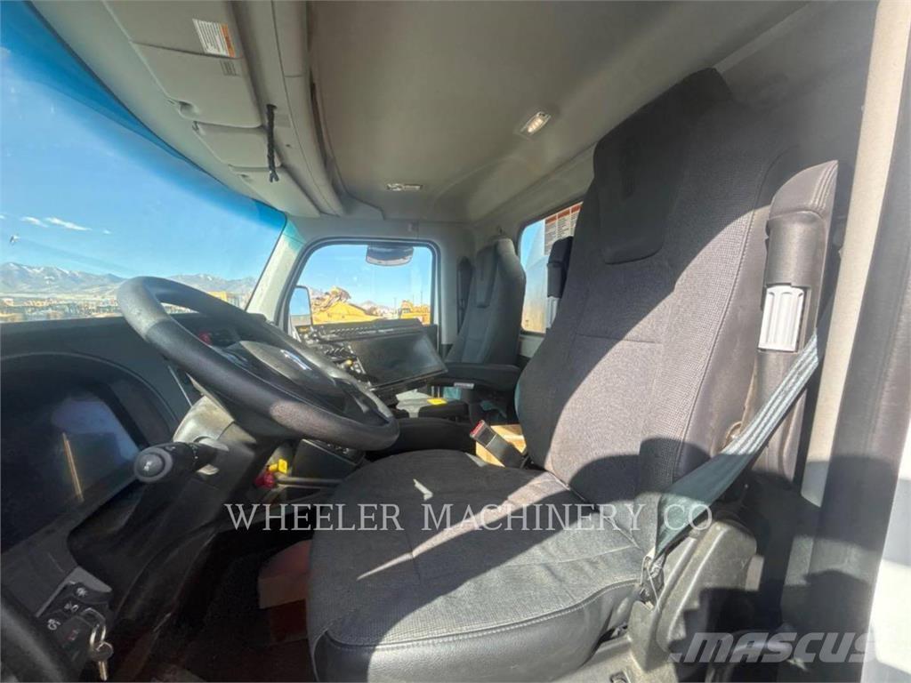  E.D. ETNYRE DIST 3500 Rozstrekovače asfaltu