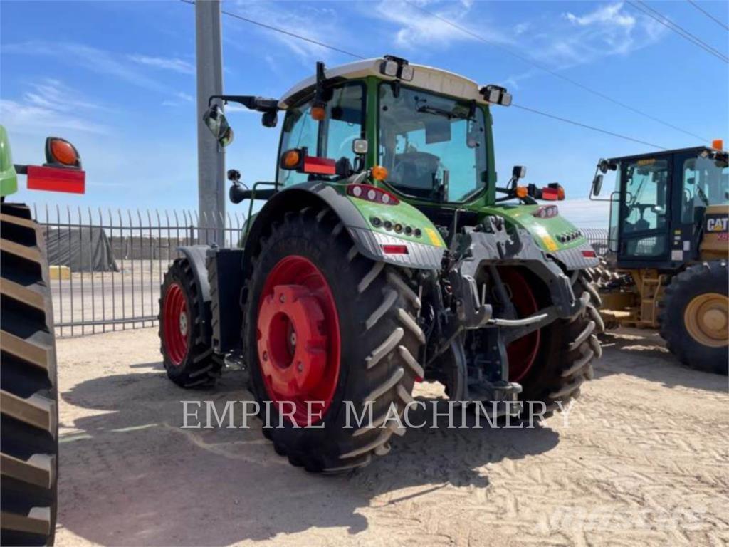 Fendt FT724G6 Traktory