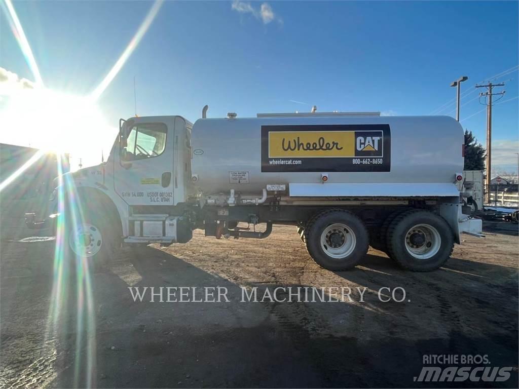 Freightliner WT4000 A Cisternové nákladné vozidlá